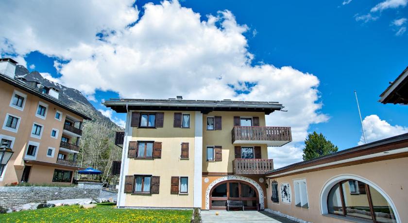 Silva Appartments and Rooms — Hotel in Silvaplana