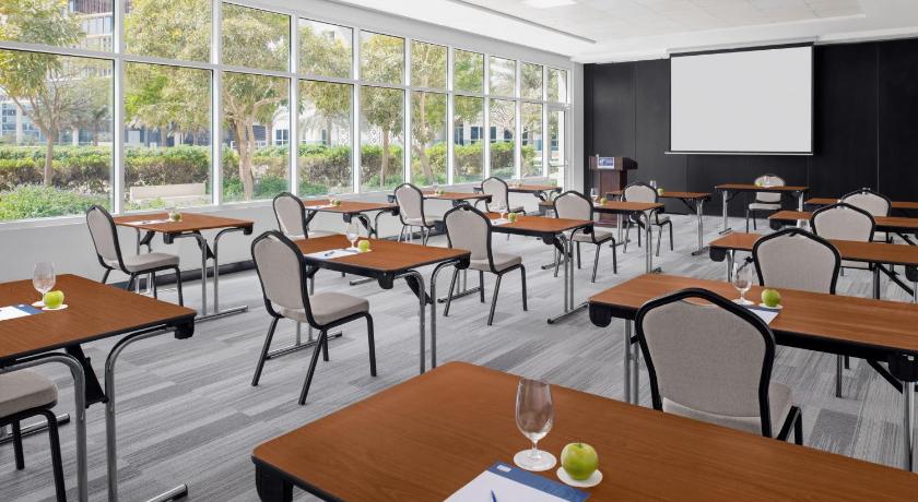 Holiday Inn Express Dubai Internet City By IHG - image 10