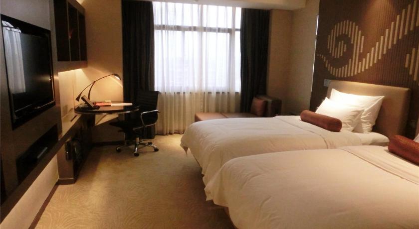 Image of Deluxe Twin Room 11