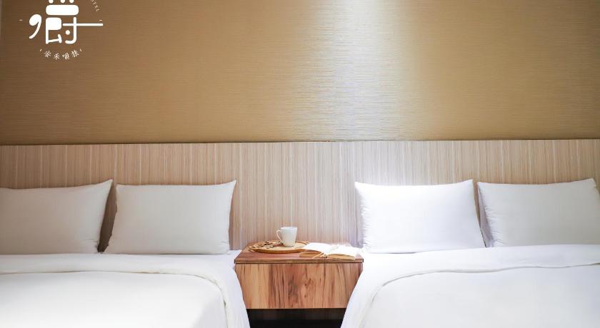 Image of Standard Quadruple Room 3