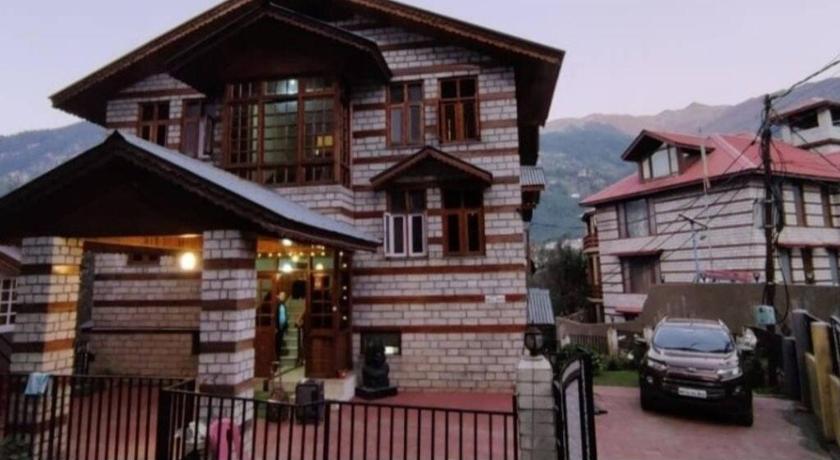 Aromataruvilla/ cottage manali - image 12