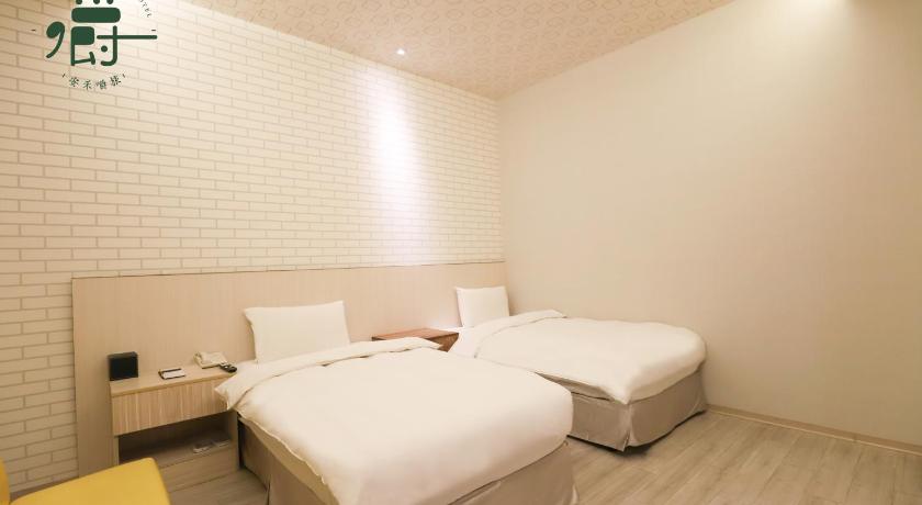 Image of Standard Twin Room 3