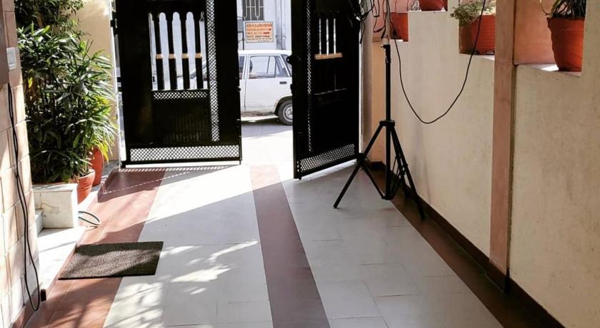 Padmini place 114 shankar colony photo