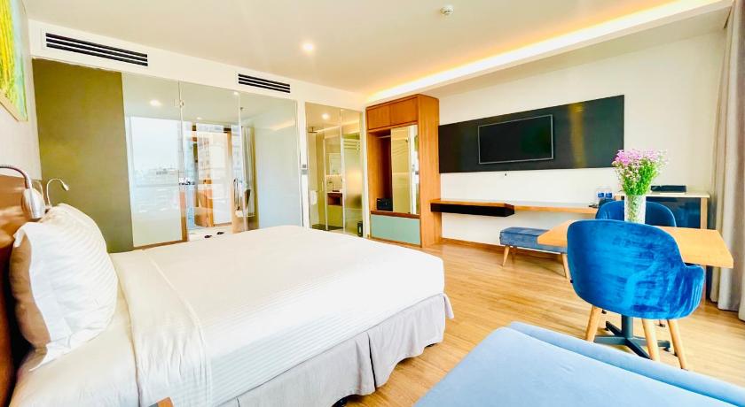 Image of Junior King Suite 0