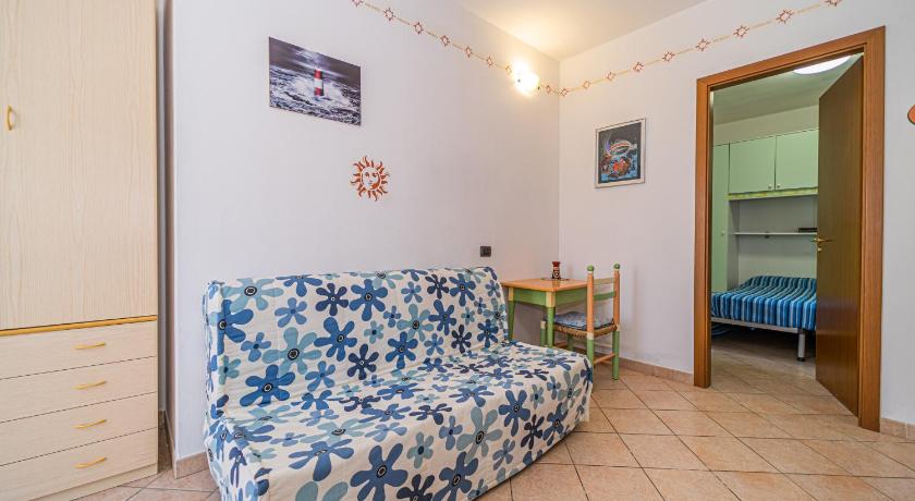 Apartment in villa 24 persons with large garden stella - image 26