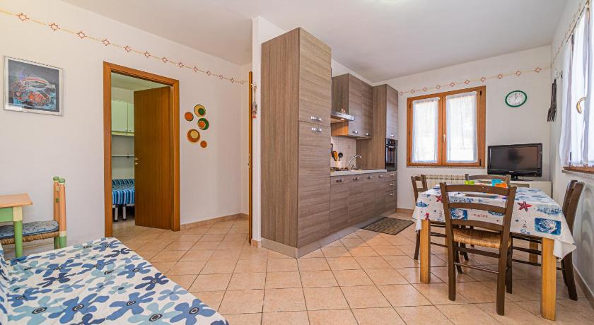 Apartment in villa 24 persons with large garden stella - image 25