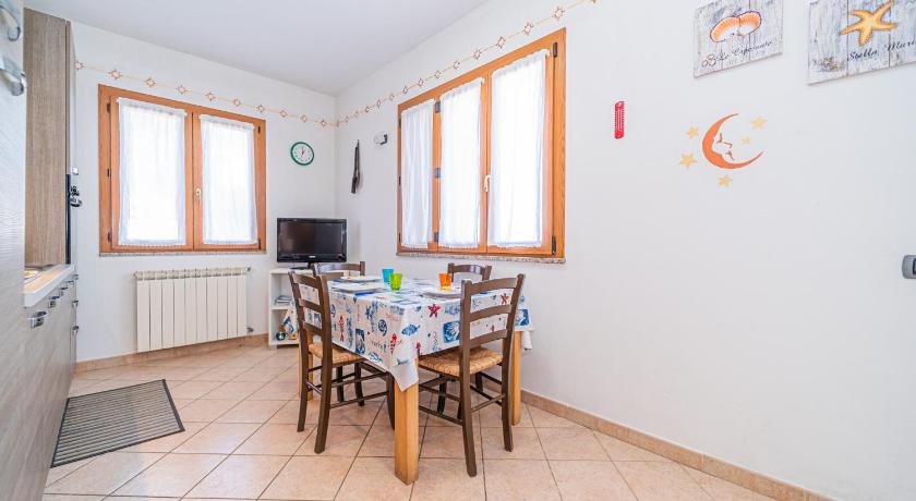 Apartment in villa 24 persons with large garden stella - image 31