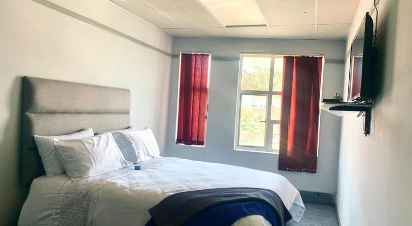 Stay Inn Lodge Randfontein — Hotel in Johannesburg