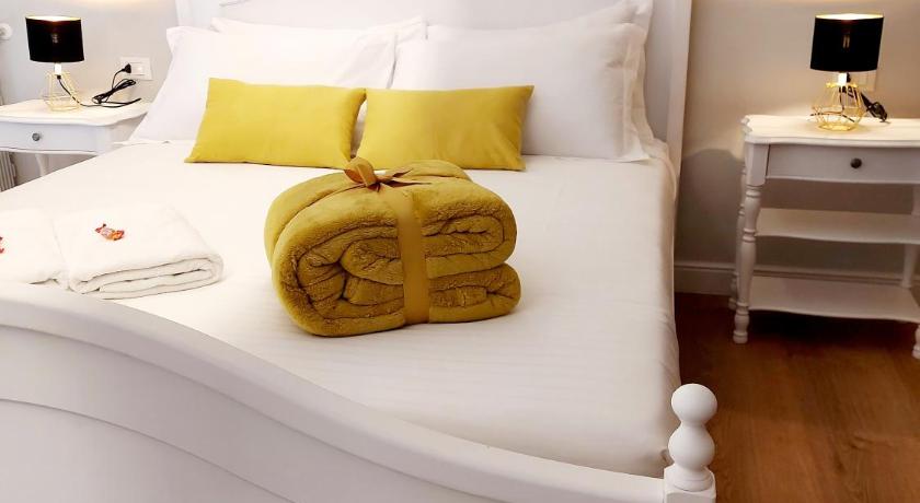 Canal Vena ApartSuite House