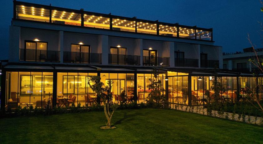 Sunsan Hotel - image 12