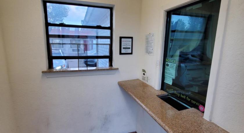 River Inn Motel photo