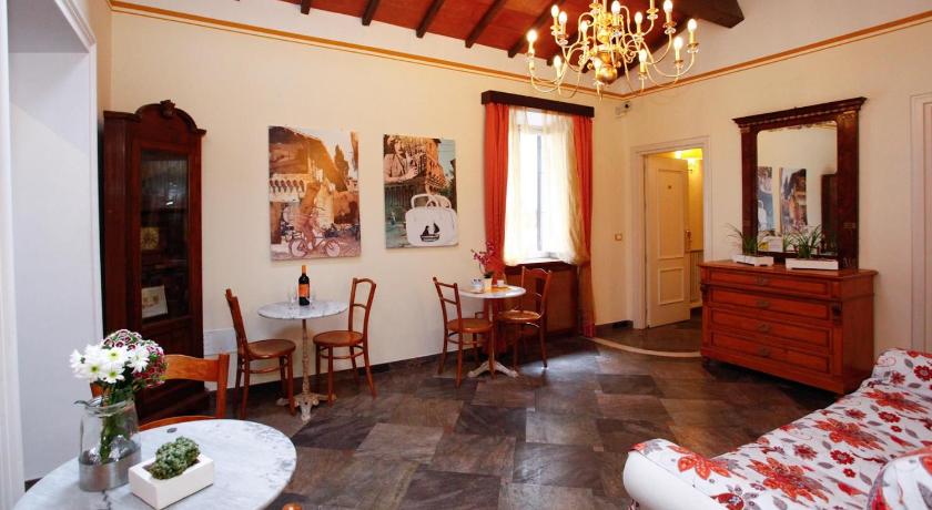 Casa De Fiori Apartments photo