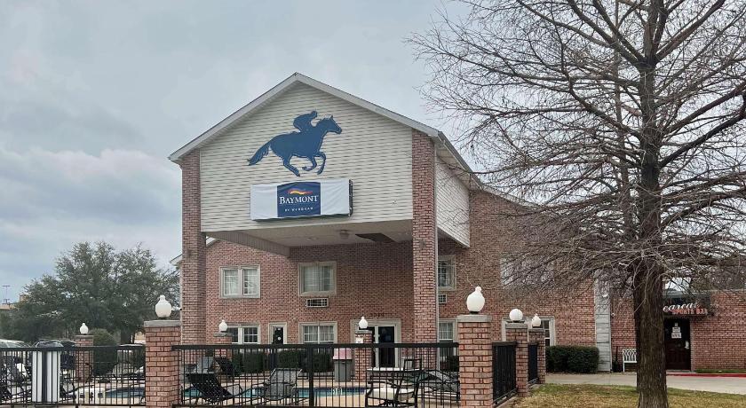Baymont by Wyndham Willow Park photo
