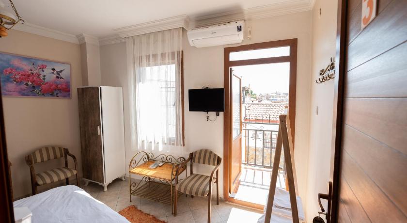 Anz Guest House - image 10