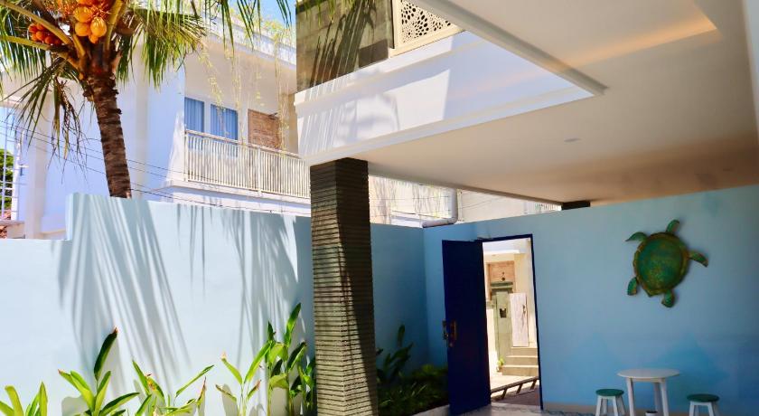 Ocean Star Apartment Sanur photo