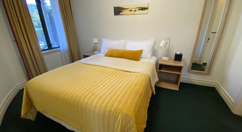 Image of Standard Suite 0