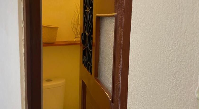 Image of Standard Twin Room 17