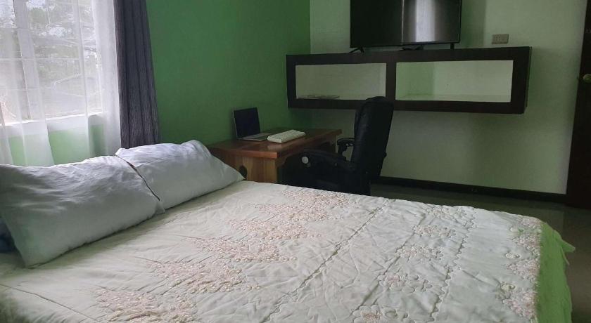 Adelle's Transient, spacious 3-bedroom homestay — Hotel in La Trinidad