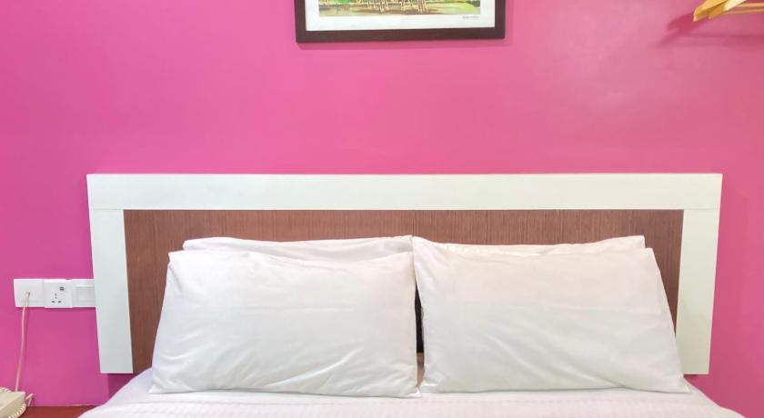 CK Hotel - image 43