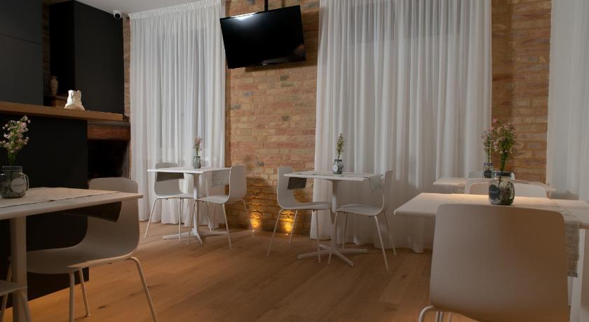 奇维塔诺瓦马尔凯 Civitaloft Luxury Rooms 4星级 酒店 外观