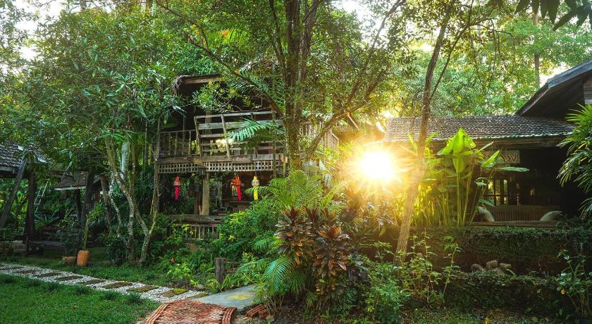 TongLuang Inthanon Homestay โต้งหลวงอินทนนท์โฮมสเตย์ — Hotel in Chom Thong