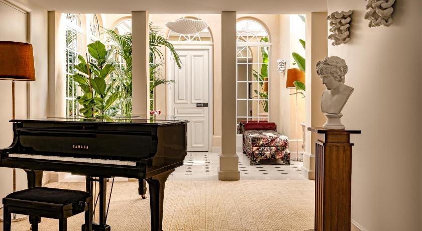 Image of Prestige Suite 4