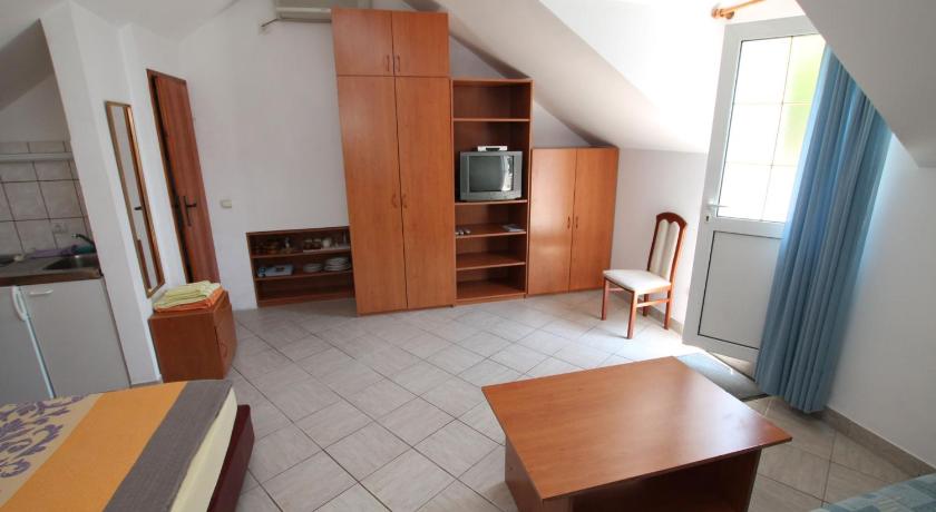 Guest House Saga photo