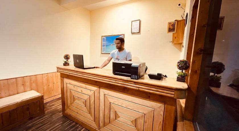 Himalayan Adventure Cottages Manali photo