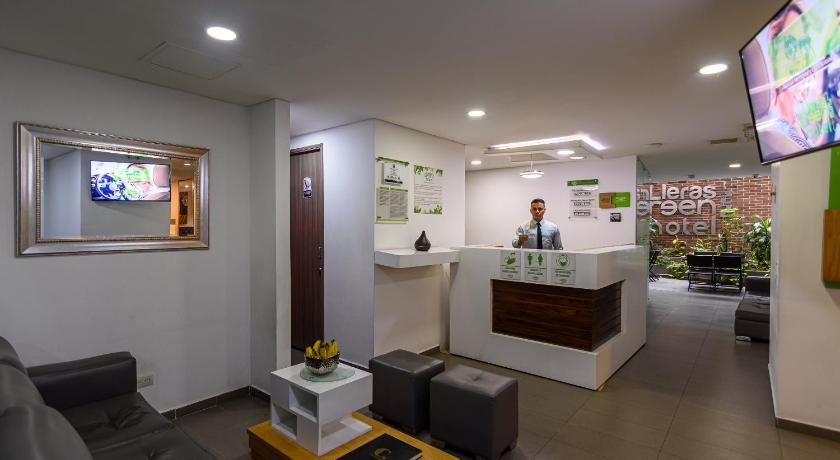 Lleras Green Hotel photo