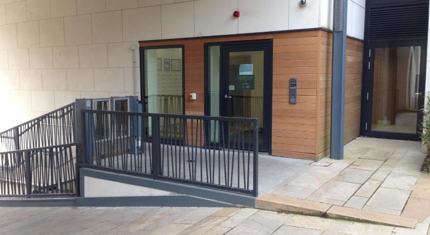 Image of Apartment 37