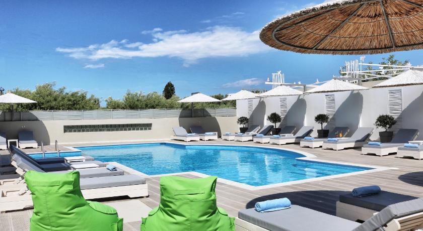 Elounda Garden Suites - image 12