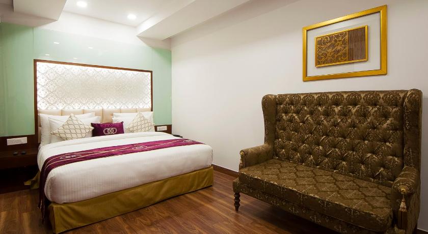 Hotel Swaran Palace