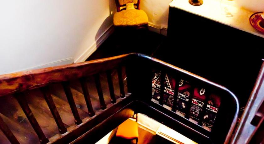 Image of Quadruple Room 11