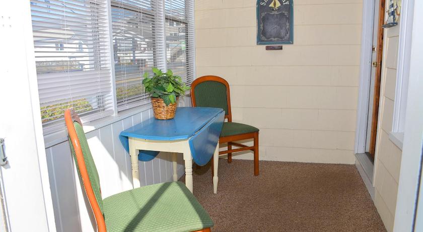 Little Miss Cottages photo
