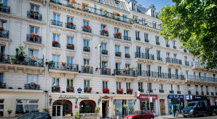 13 Bis Rue Des Bernardins 75005 Paris