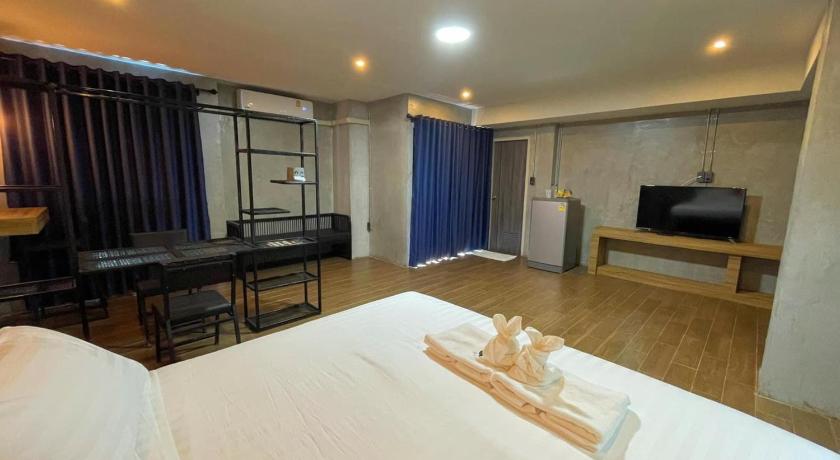 Image of Deluxe Room 13