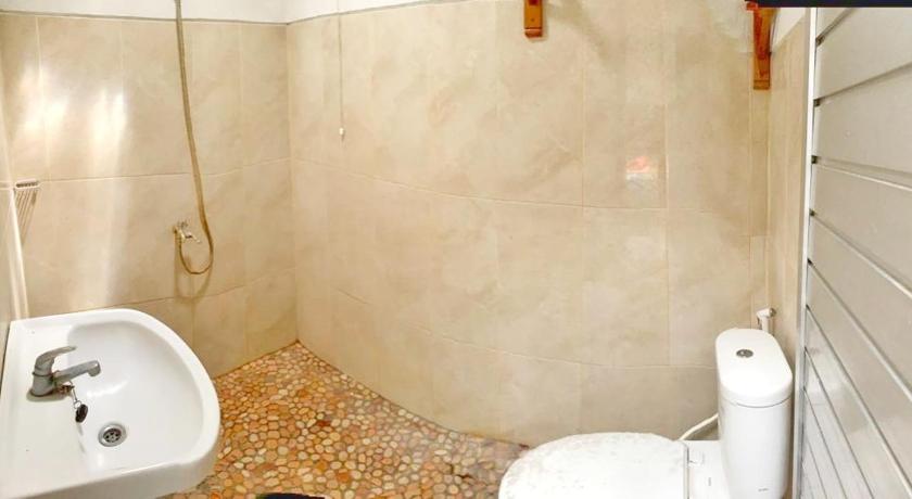 Sonosewu Guesthouse Syariah photo
