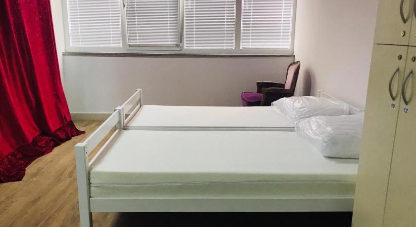 Bowling Hostel — Hotel in Split