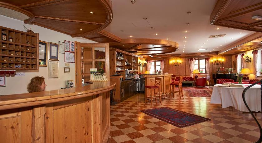 Hotel Plesnik Logarska Dolina photo