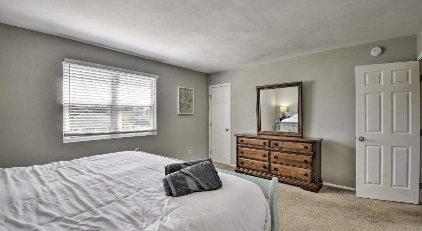 Norfolk Home with Private Yard - Walk to Beach! photo