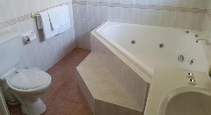 Blayney Central Motel photo