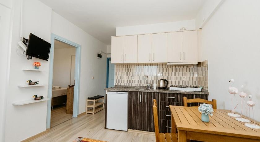 AZRA APART - image 7