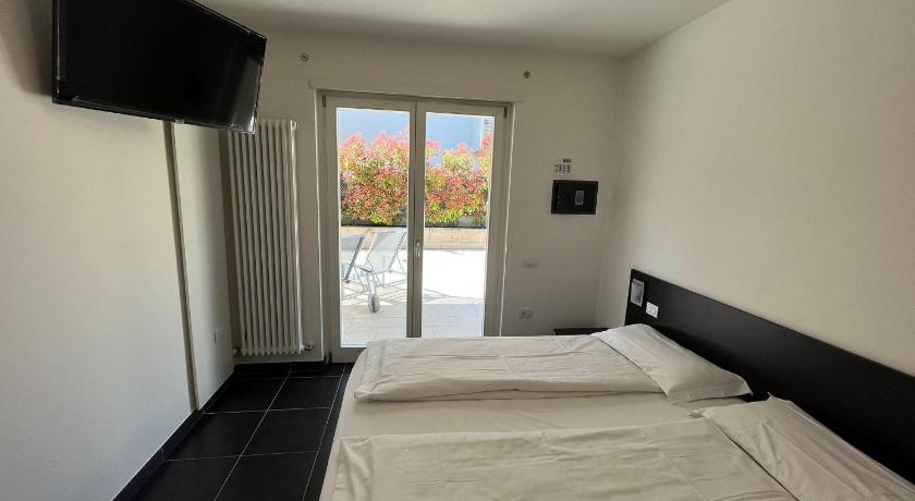4 Limoni Apartment Resort photo