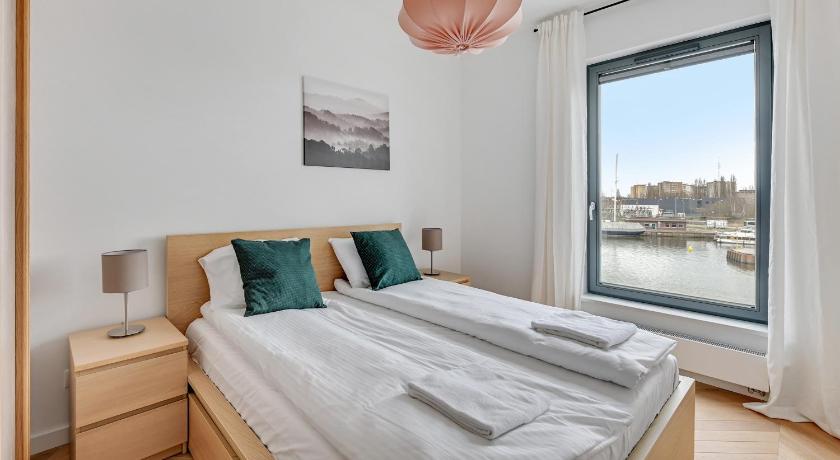 Riverside Apartments-Apartinfo photo