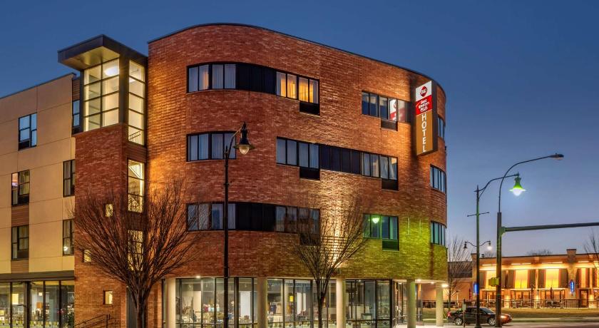 Best Western PLUS Philadelphia Airport South at Widener University photo
