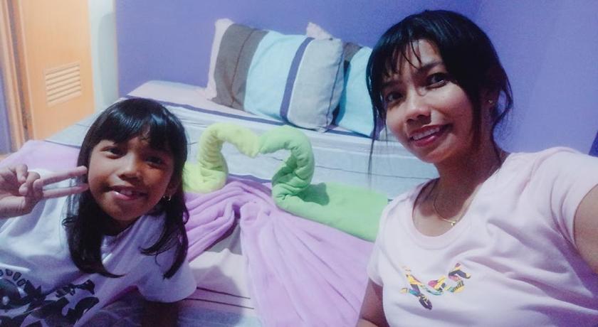 Purple Guesthouse photo