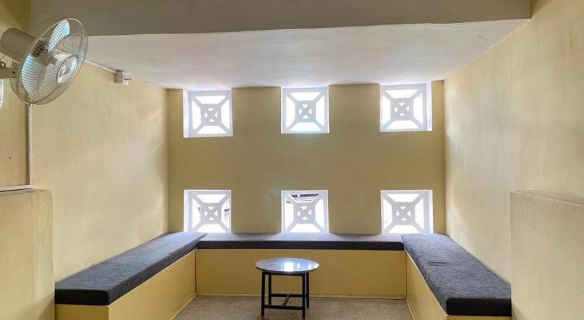 ORMAYIDAM RESIDENCY - Only For Indians photo