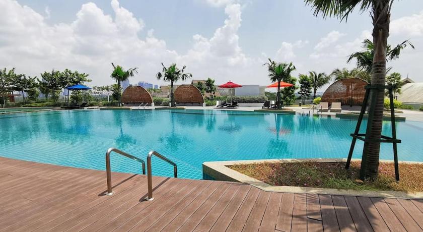 C0509 MUJI STYLE STUDIO Almas 100mbps Pool View Netflix By STAY photo