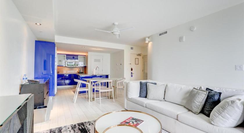 1 Bedroom With Large Balcony in Oceanfront Hotel — Hotel in Fort Lauderdale (FL)