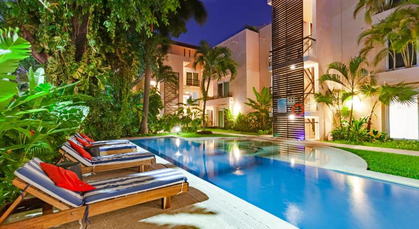 Via Tendenza Condos — Hotel in Playa Del Carmen
